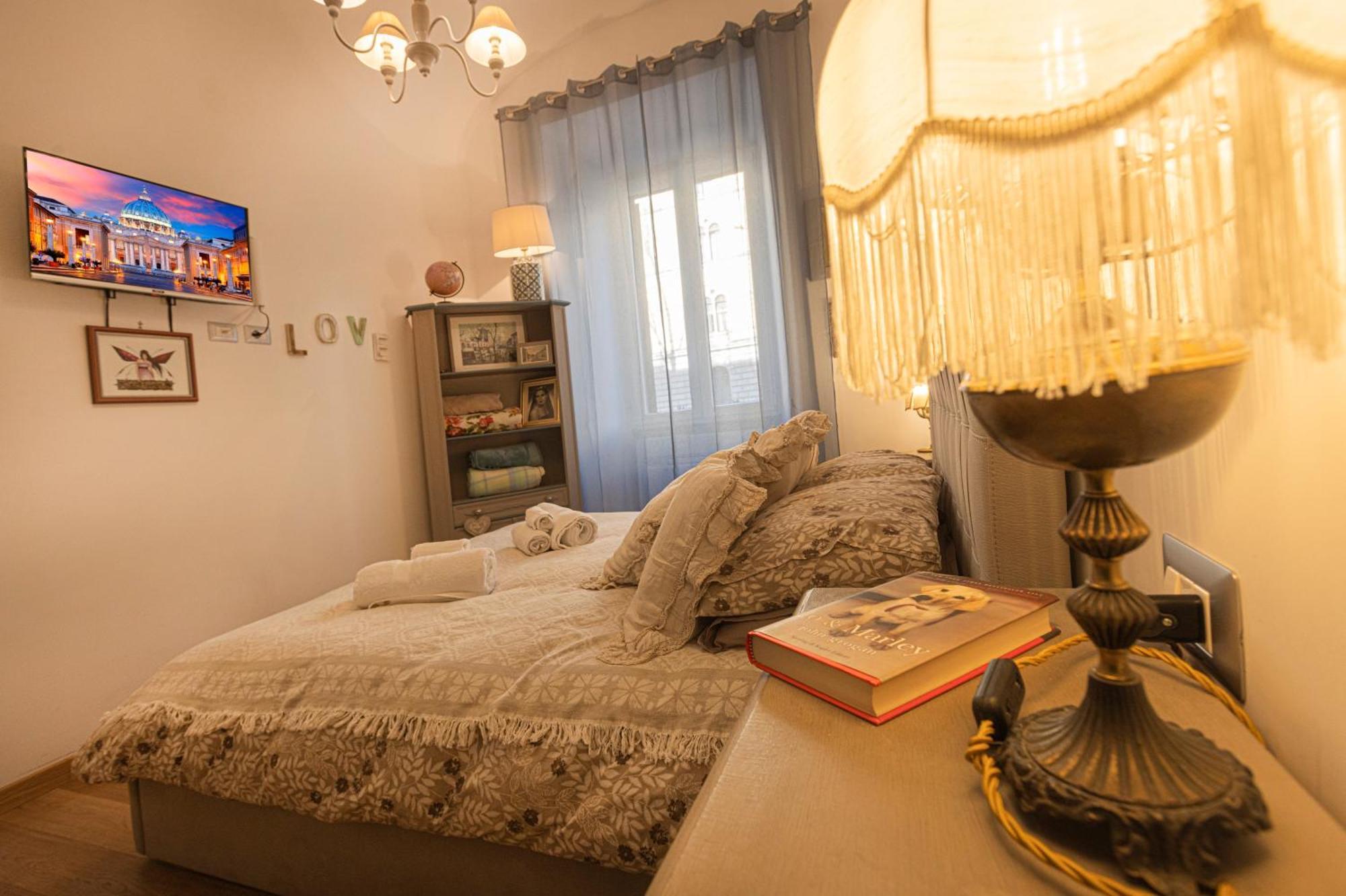 شقة La Casa Di Vittorio Boutique Ottaviano San Pietro روما المظهر الخارجي الصورة