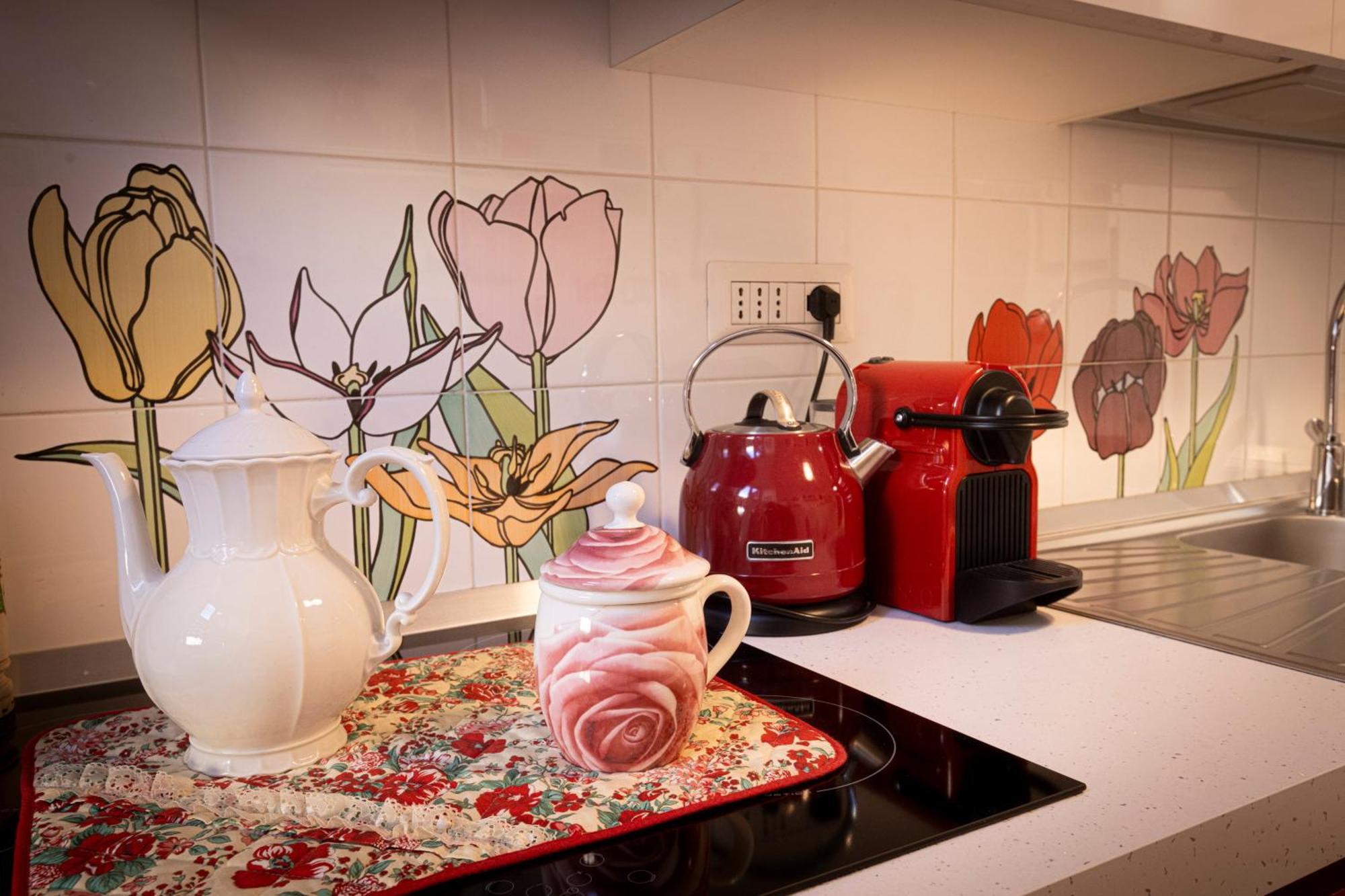 شقة La Casa Di Vittorio Boutique Ottaviano San Pietro روما المظهر الخارجي الصورة